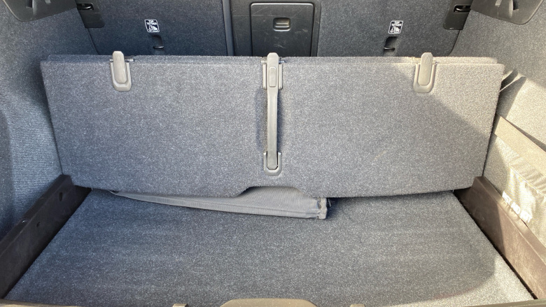 Volvo Xc40 2.0 T4 R DESIGN Pro 5dr Geartronic Petrol Estate